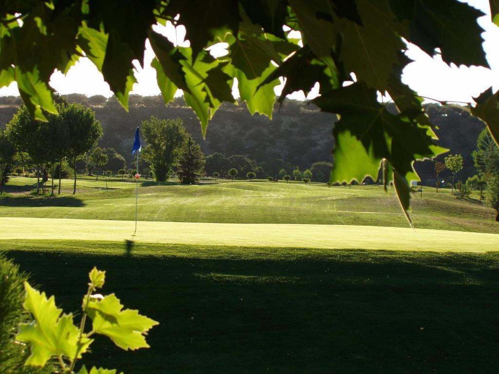 Hotel Dona Brigida - Salamanca Forum Вильямайор Экстерьер фото