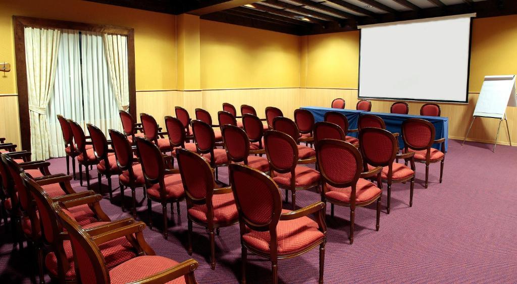 Hotel Dona Brigida - Salamanca Forum Вильямайор Экстерьер фото
